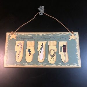 Wooden winter holiday decor sign